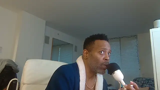 Snapshot of theblacklordmaster chatting on February 2025 01:10:02 PM theblacklordmaster online show from February 2025 01:10:02 PM