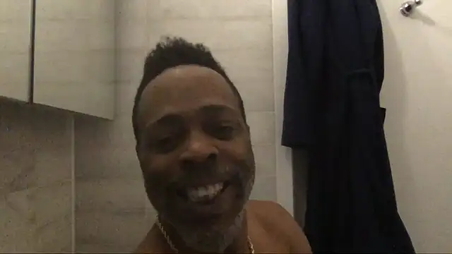 Snapshot of theblacklordmaster chatting on February 2025 12:26:02 PM theblacklordmaster online show from February 2025 12:26:02 PM