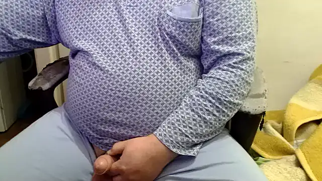 tipko123 online show from October 2025 07:36:01 PM