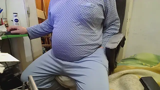 tipko123 online show from October 2025 04:41:02 PM