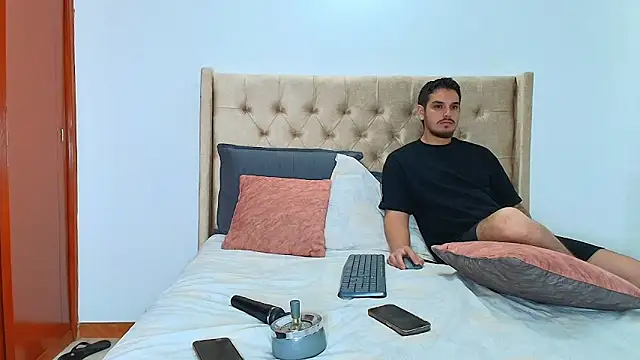 Rose dom online show from January 2025 11:10:02 PM
