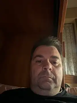 Snapshot of h4cAlex chatting on December 2025 07:04:02 PM h4cAlex online show from December 2025 07:04:02 PM