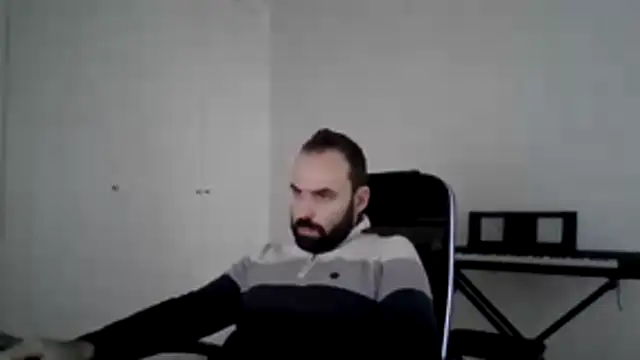 Snapshot of joaodias_97 chatting on February 2026 05:35:01 PM joaodias 97 online show from February 2026 05:35:01 PM