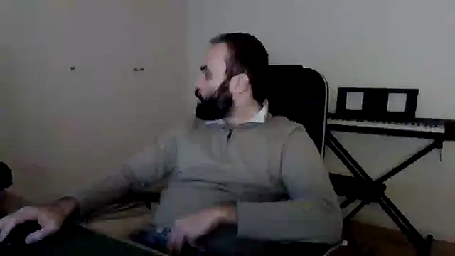 Snapshot of joaodias_97 chatting on January 2026 10:06:02 PM joaodias 97 online show from January 2026 10:06:02 PM