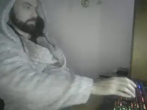 Snapshot of joaodias_97 chatting on December 2024 10:34:02 PM joaodias 97 online show from December 2024 10:34:02 PM