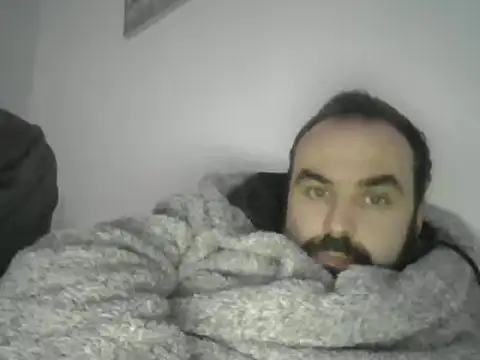 Snapshot of joaodias_97 chatting on December 2024 09:45:02 PM joaodias 97 online show from December 2024 09:45:02 PM