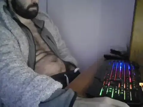 Snapshot of joaodias_97 chatting on February 2025 11:01:01 PM joaodias 97 online show from February 2025 11:01:01 PM