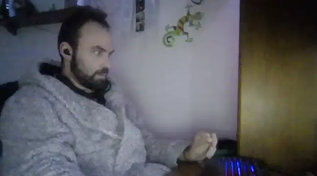 Snapshot of joaodias_97 chatting on January 2025 10:22:02 PM joaodias 97 online show from January 2025 10:22:02 PM