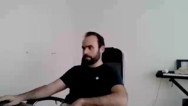 joaodias 97 online show from April 2026 04:14:02 PM