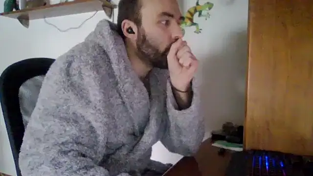 Snapshot of joaodias_97 chatting on February 2025 02:28:01 PM joaodias 97 online show from February 2025 02:28:01 PM