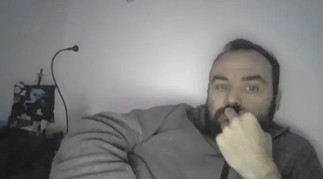 Snapshot of joaodias_97 chatting on February 2025 09:30:02 PM joaodias 97 online show from February 2025 09:30:02 PM