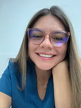 Snapshot of alicee16 chatting on February 2025 07:23:02 PM alicee16 online show from February 2025 07:23:02 PM