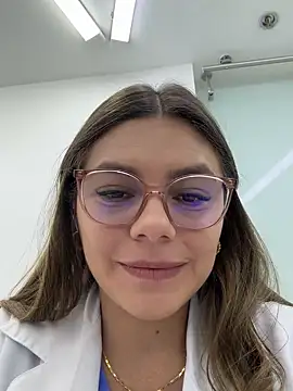 Snapshot of alicee16 chatting on March 2025 07:06:01 PM alicee16 online show from March 2025 07:06:01 PM