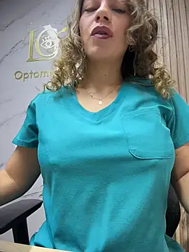 alicee16 online show from May 2026 10:00:02 AM