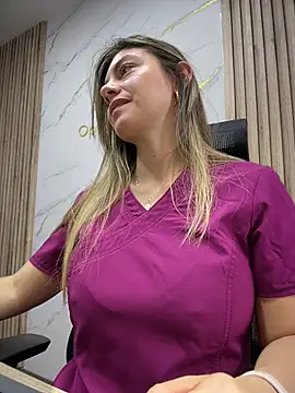 alicee16 online show from March 2026 04:51:02 PM