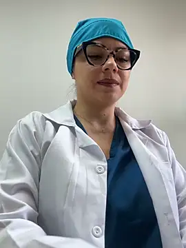 alicee16 online show from December 2025 04:20:02 PM