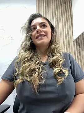 alicee16 online show from March 2026 03:51:01 PM