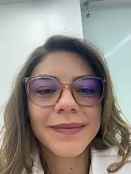 Snapshot of alicee16 chatting on February 2025 04:32:02 PM alicee16 online show from February 2025 04:32:02 PM