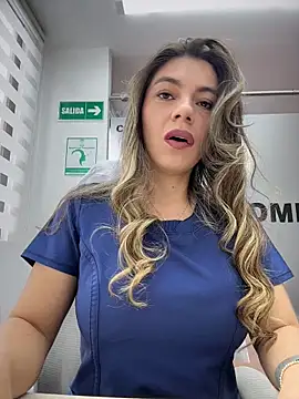 alicee16 online show from May 2026 05:54:02 PM