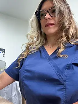 alicee16 online show from January 2026 07:51:02 PM