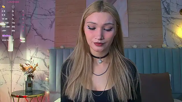 CarolReeves online show from March 2025 05:41:02 AM