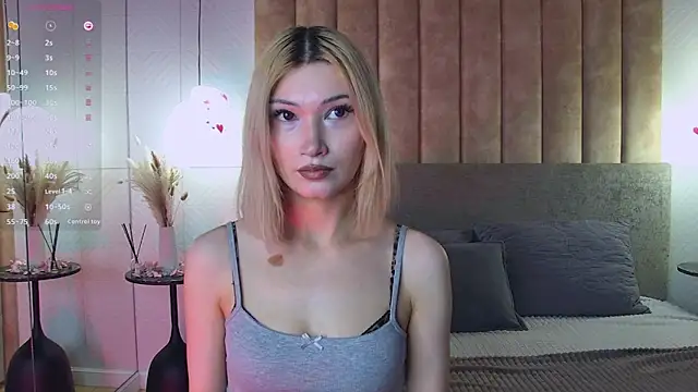 CarolReeves online show from March 2026 04:52:01 PM