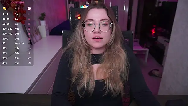 RemyCute online show from June 2026 08:03:02 AM