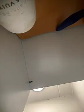 Neelo-Smith online show from September 2025 03:22:02 AM