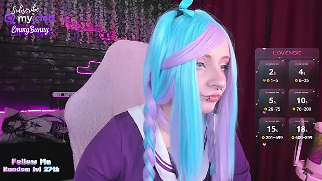 EmmyBunny online show from February 2025 02:08:01 PM