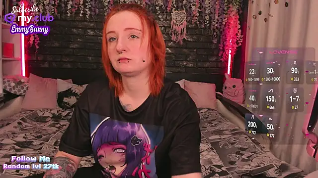 EmmyBunny online show from February 2025 04:39:02 PM