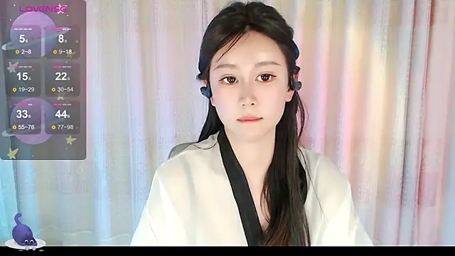 Aimee-520 online show from March 2026 01:44:01 PM
