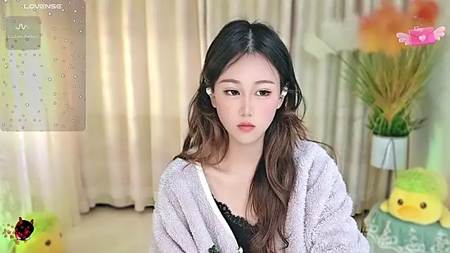 Aimee-520 online show from October 2025 11:45:02 PM