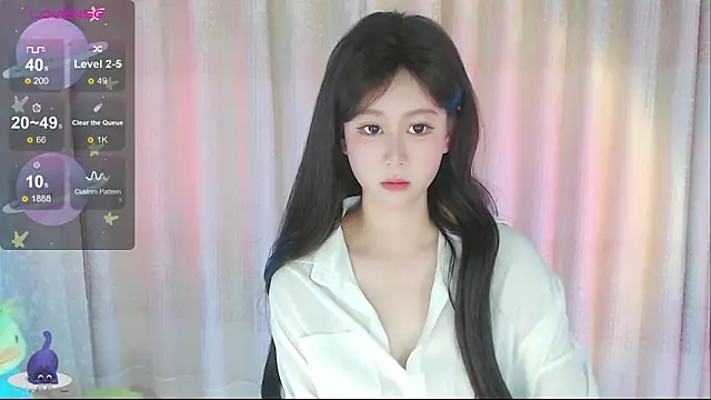 Aimee-520 online show from April 2026 12:51:01 AM