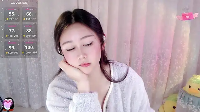 Aimee-520 online show from December 2025 07:22:01 AM