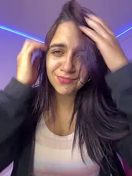 Alicia Ruiz online show from February 2026 06:42:01 PM