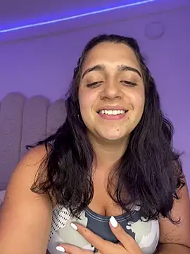 Alicia Ruiz online show from January 2026 06:00:01 PM