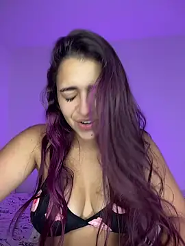Alicia Ruiz online show from February 2025 12:36:02 PM