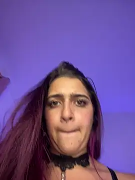 Alicia Ruiz online show from March 2025 12:00:01 AM
