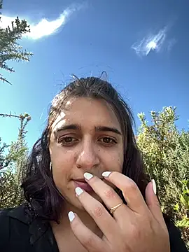 Alicia Ruiz online show from June 2026 08:36:02 PM