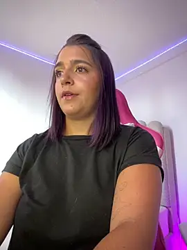 Alicia Ruiz online show from April 2026 08:10:02 PM