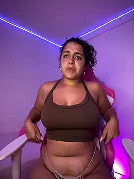 Alicia Ruiz online show from April 2026 08:25:02 PM