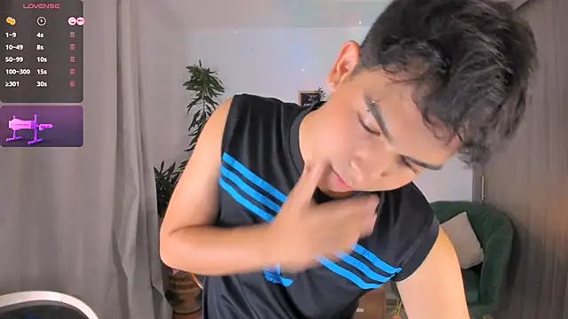 Snapshot of Blum_icee chatting on October 2025 03:52:01 AM Blum icee online show from October 2025 03:52:01 AM