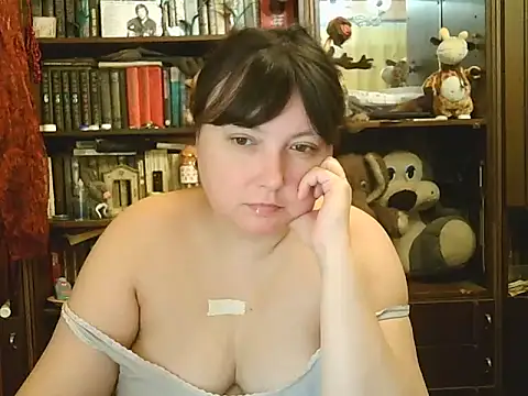 CarrieQPeach online show from December 2025 05:47:02 PM