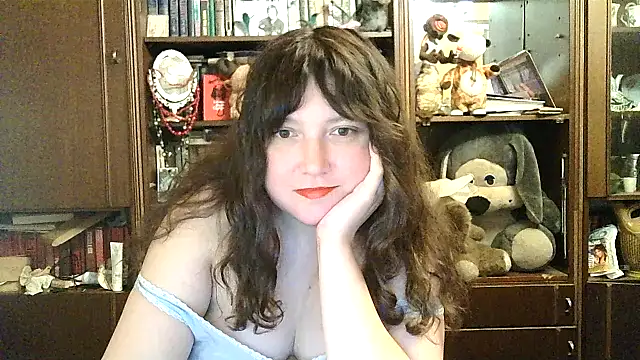Snapshot of CarrieQPeach chatting on January 2025 07:49:02 PM CarrieQPeach online show from January 2025 07:49:02 PM