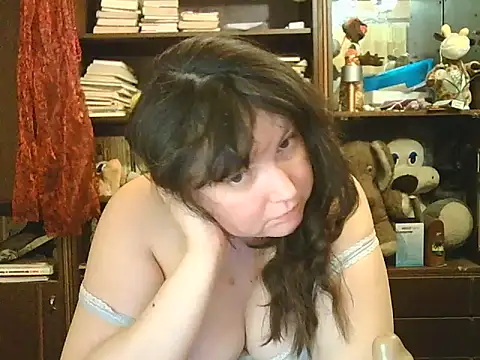 CarrieQPeach online show from March 2026 07:19:01 PM