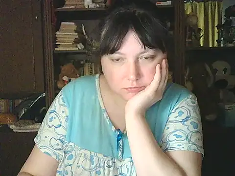 CarrieQPeach online show from May 2026 08:14:02 PM