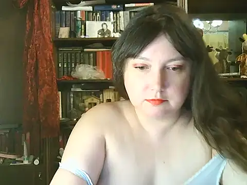 Snapshot of CarrieQPeach chatting on October 2025 07:15:02 PM CarrieQPeach online show from October 2025 07:15:02 PM