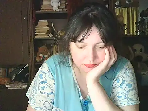 CarrieQPeach online show from April 2026 08:49:01 PM