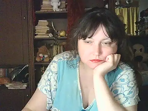 CarrieQPeach online show from April 2026 08:57:02 PM