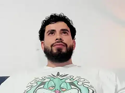 Snapshot of jake_skye chatting on January 2025 02:22:02 AM jake skye online show from January 2025 02:22:02 AM